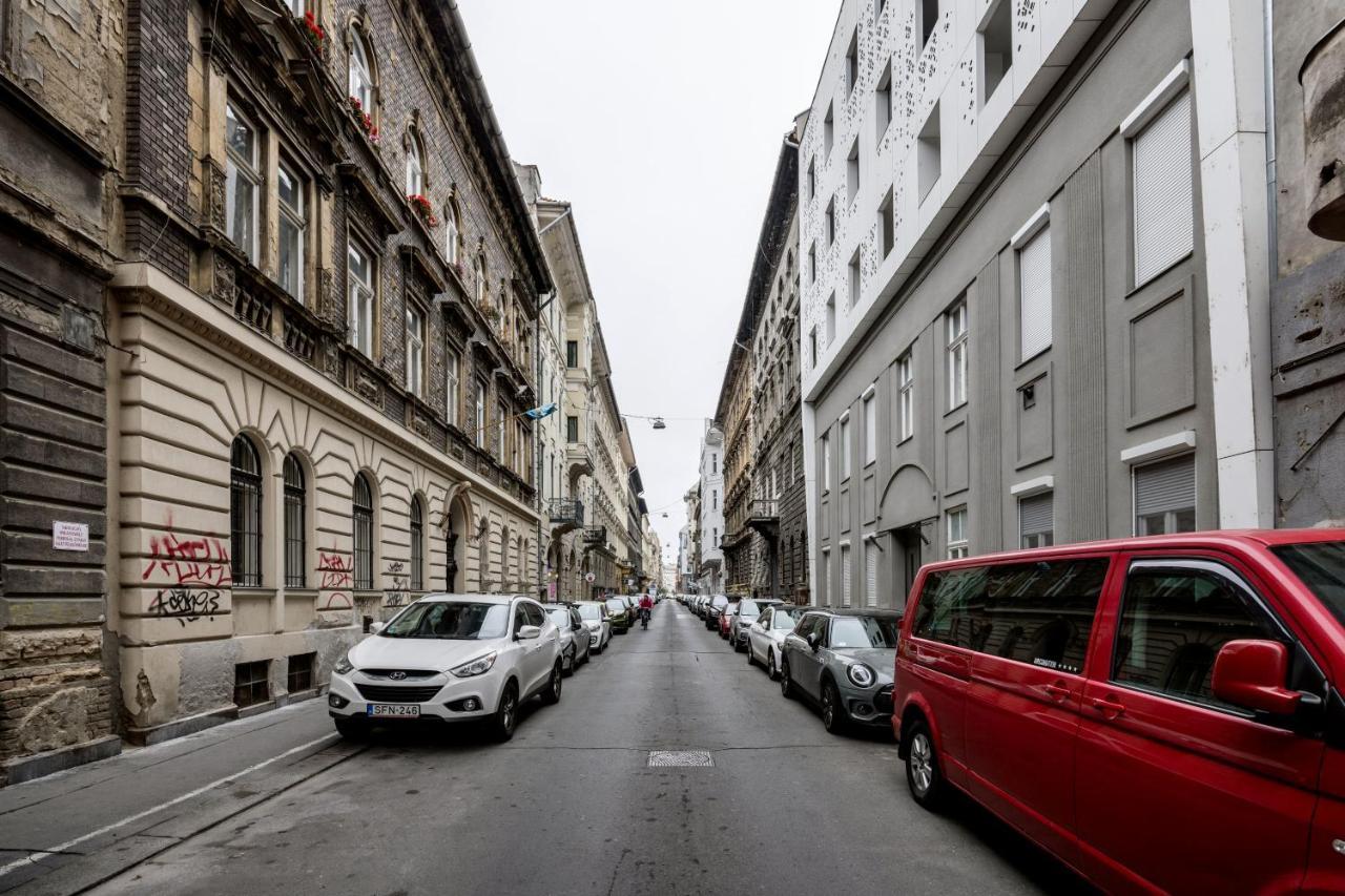 Stylish Downtown Studio Budapest Exterior photo