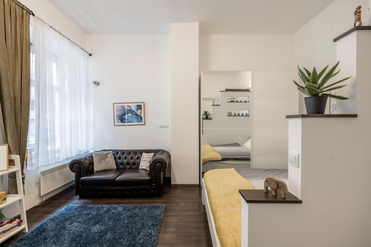 Stylish Downtown Studio Budapest Exterior photo